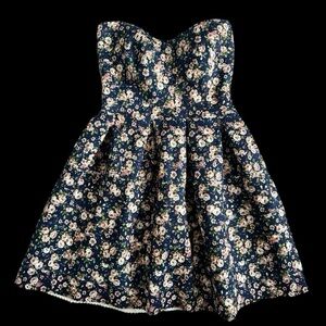 Sans Souci Floral Strapless Fit and Flare Dress Size S Mini Coquette Cottagecore